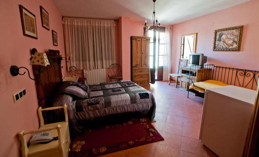 Hotel Villa Romanica Aínsa Zimmer foto